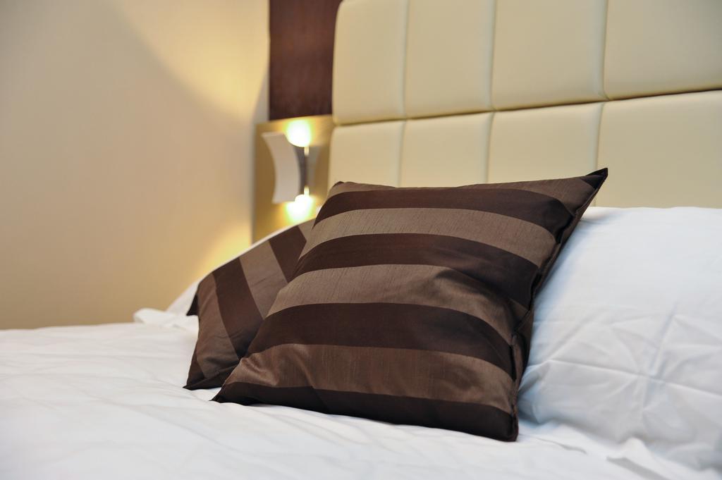 Hotel Dori 페스키에라델가르다 외부 사진