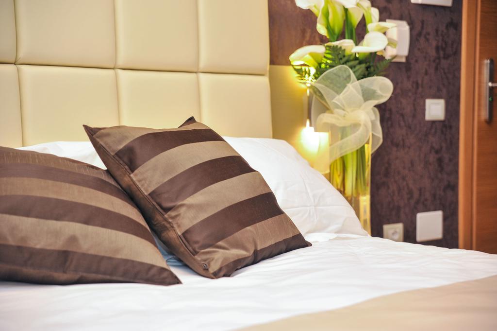 Hotel Dori 페스키에라델가르다 외부 사진